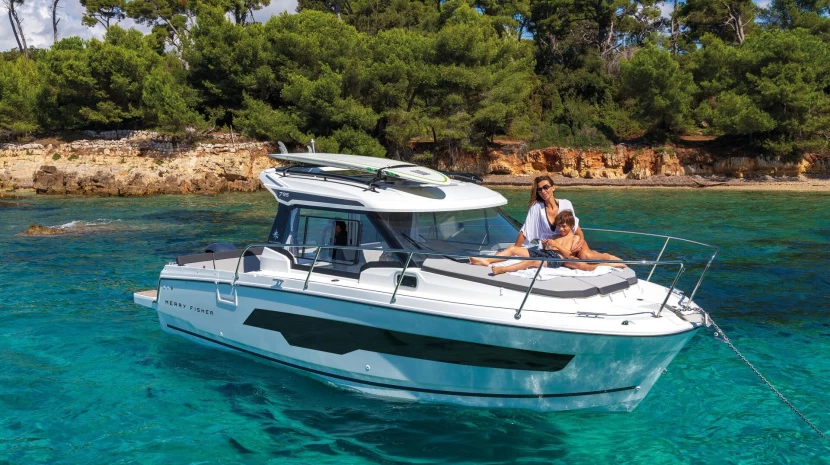 Daily rent - JEANNEAU MERRY FISHER 795 - from 650€