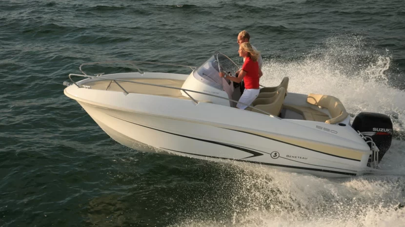 Daily rent - Beneteau Flyer 550 Sun Deck - from 150€